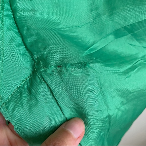 Banana Republic Green Eyelet Pencil Skirt - Picture 9 of 11